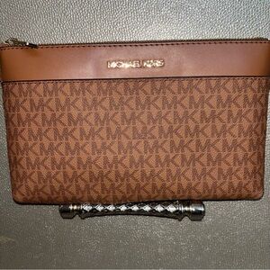 Michael Kors Jet Set Large Signature Logo Crossbody Bag